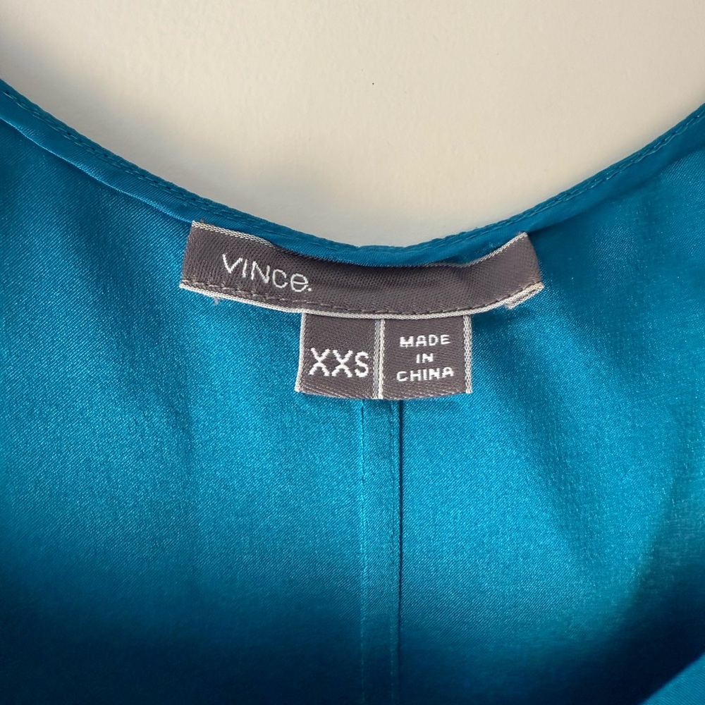 Vince Turquoise Silk Tank Top Blouse Size XXS - Picture 2 of 8